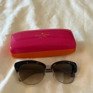 Kate Spade Tortoise Cats-eye Sunglasses with original case